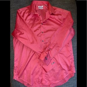 Calvin Klein men’s button down shirt. Pink. Non iron, slim fit. Size 17. 34/35